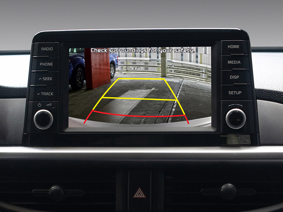 Rear Camera Display with Static Guidelines