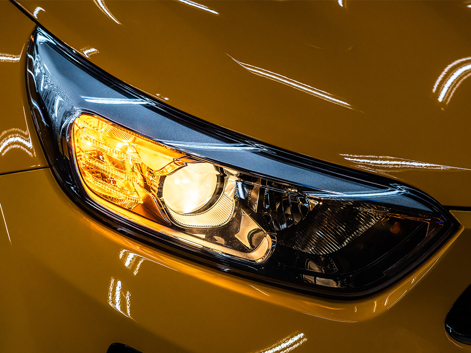 Projector-Type Halogen Headlamps
